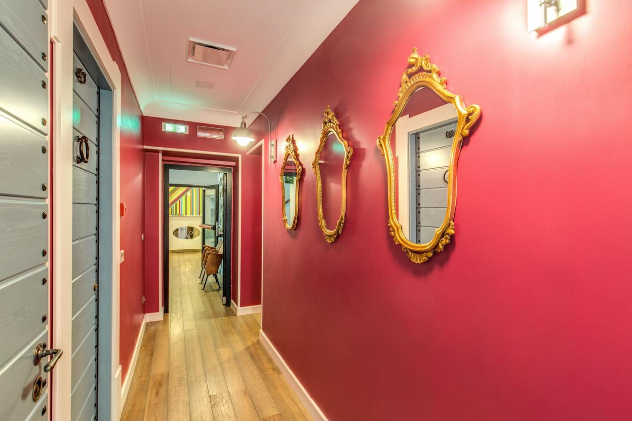 Parlamento Boutique Hotel Рим Экстерьер фото
